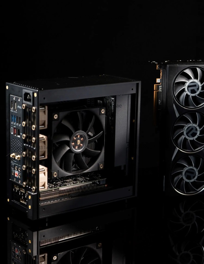 LP P6 ITXケース アルミCNCミニPCシャーシ 40 - Sff Mini Itx Cnc Aluminum Chassis のレビューと価格