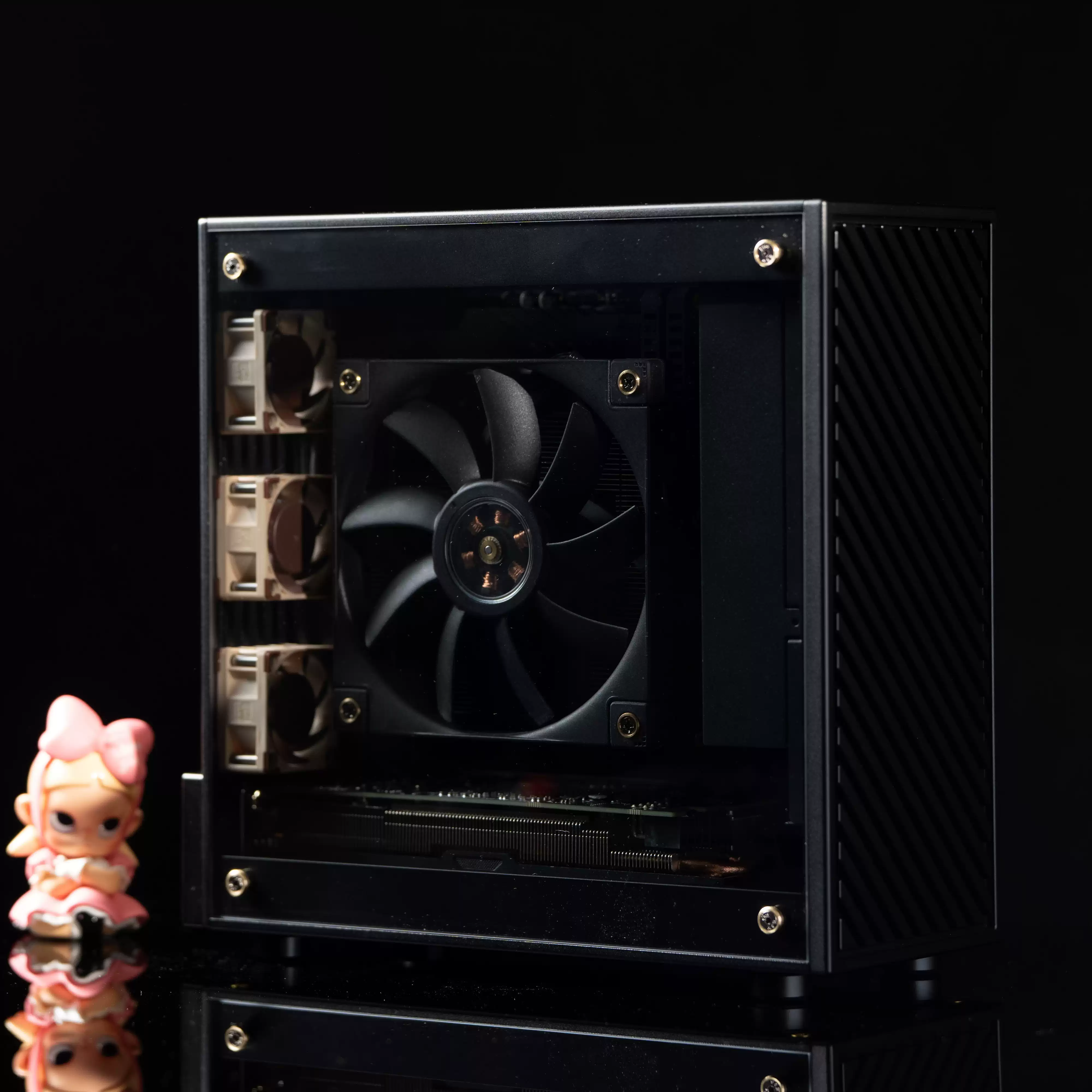LP P6 ITXケース アルミCNCミニPCシャーシ CN - Sff Mini Itx Cnc Aluminum Chassis のレビューと価格